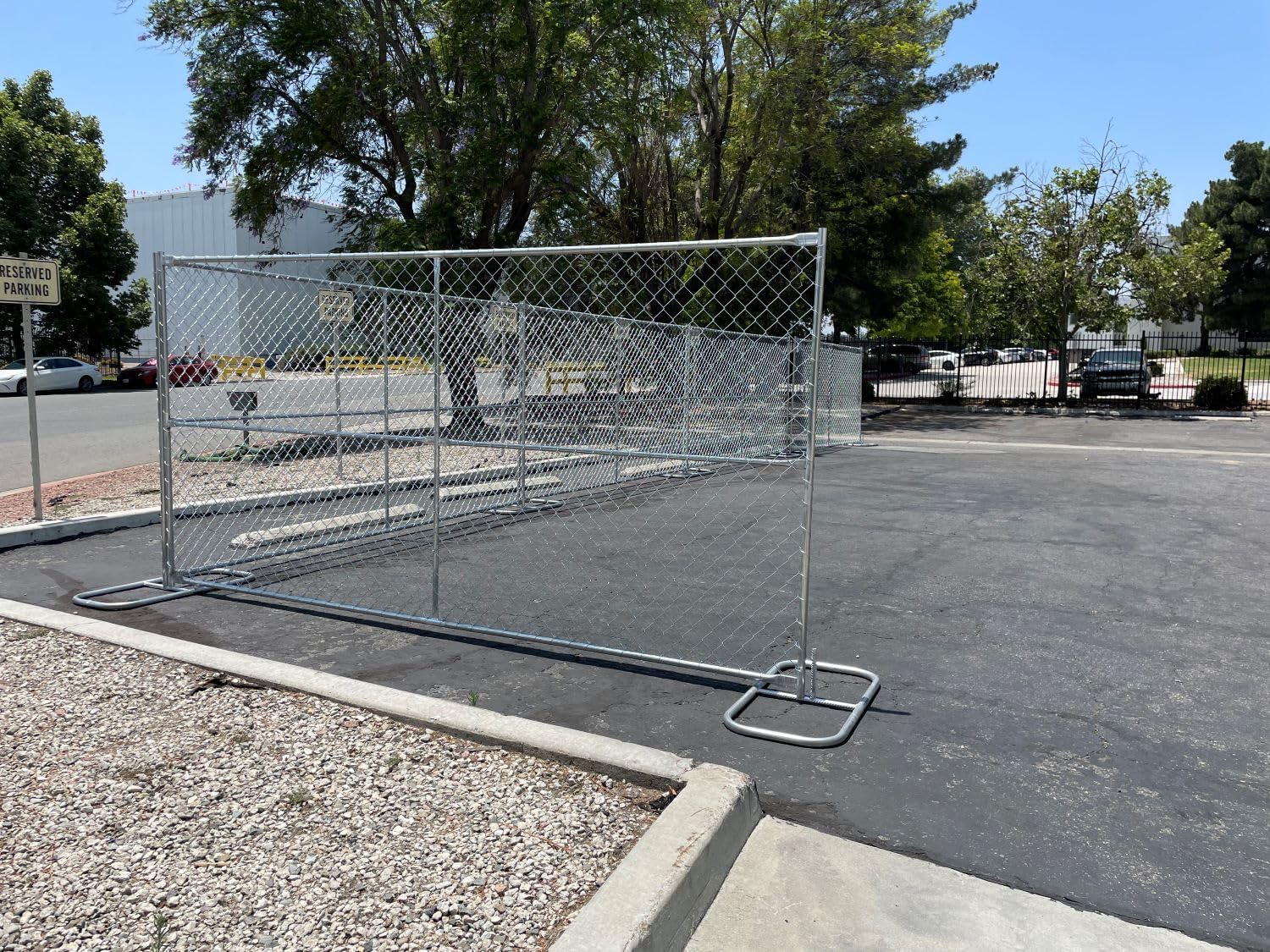 Sandbaggy chain link fence panel worth it,should I buy Sandbaggy fence panel,Sandbaggy vs other temporary fences,Sandbaggy fence panel pros cons,best temporary construction fence,Sandbaggy 6x12 fence worth buying unboxing and complete package contents