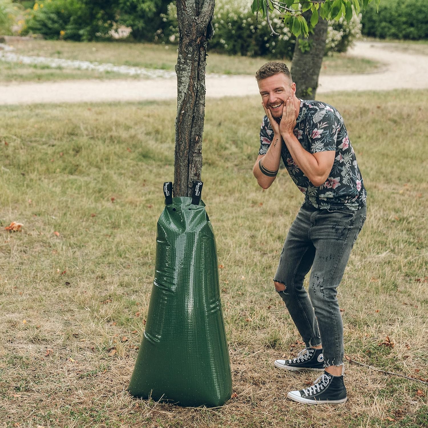 baumbad tree watering bag worth it,baumbad watering bag pros cons,tree watering bag vs drip irrigation,best tree watering bags for hot summer,should I buy a tree watering sack,UV resistant tree watering bag benefits performance testing and real-world results