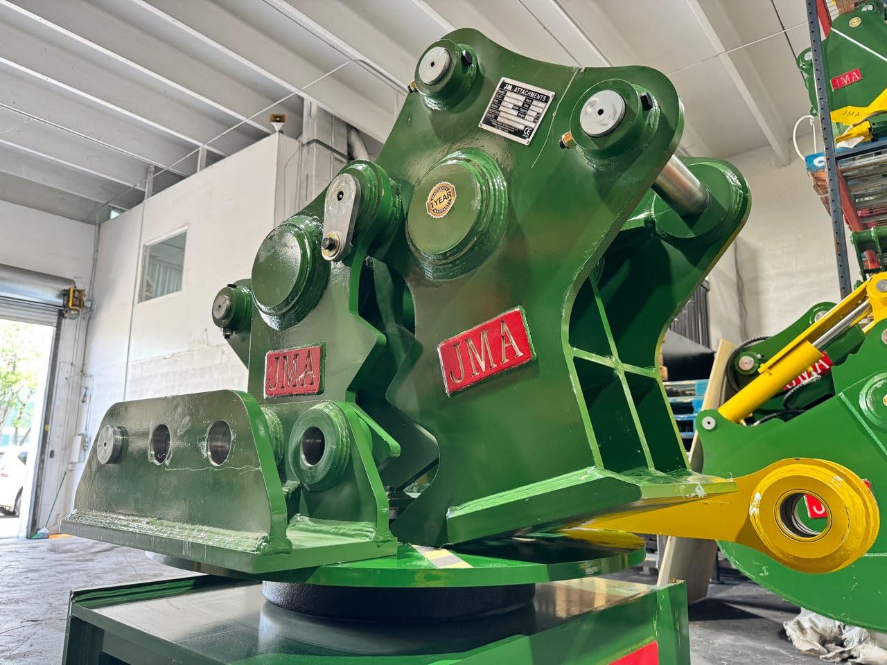 buy JMA concrete pulverizer,JMA concrete pulverizer vs alternatives,concrete pulverizer for excavator worth buying,AR450 steel demolition attachment pros cons,16-25 ton excavator pulverizer features,should I buy JMA pulverizer unboxing and complete package contents