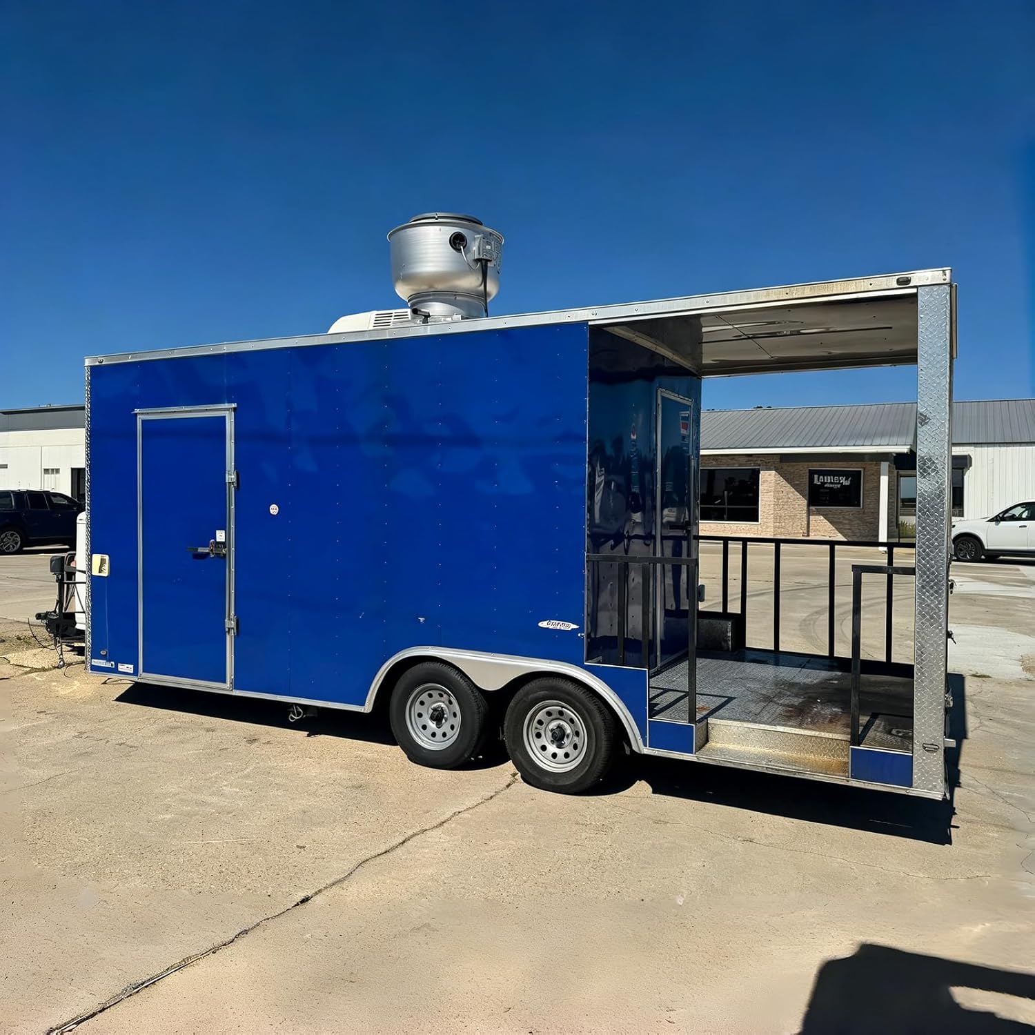 buy custom food trailer,food trailer worth buying,best mobile food truck,custom food trailer pros cons,food truck vs food trailer,should I buy a food trailer performance testing and real-world results
