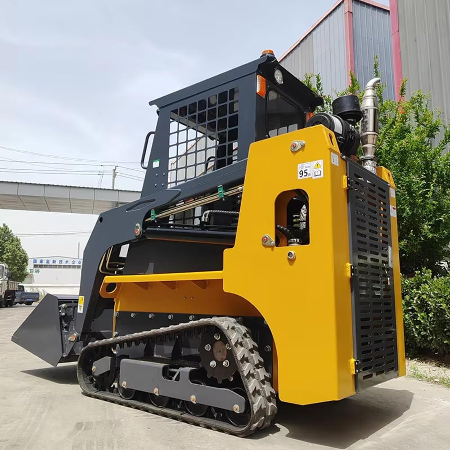 buy mini skid steer loader,should I buy a mini skid steer,mini skid steer vs compact track loader,mini skid steer pros cons,mini skid steer worth buying,best mini skid steer for landscaping unboxing and complete package contents