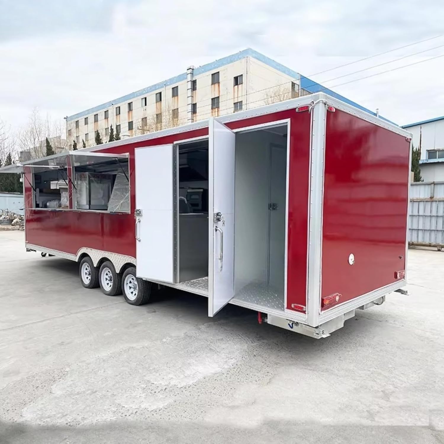 buy mobile food truck,mobile food truck worth buying,best food truck for sale,food truck pros and cons,should I buy a food truck,mobile kitchen vs trailer unboxing and complete package contents
