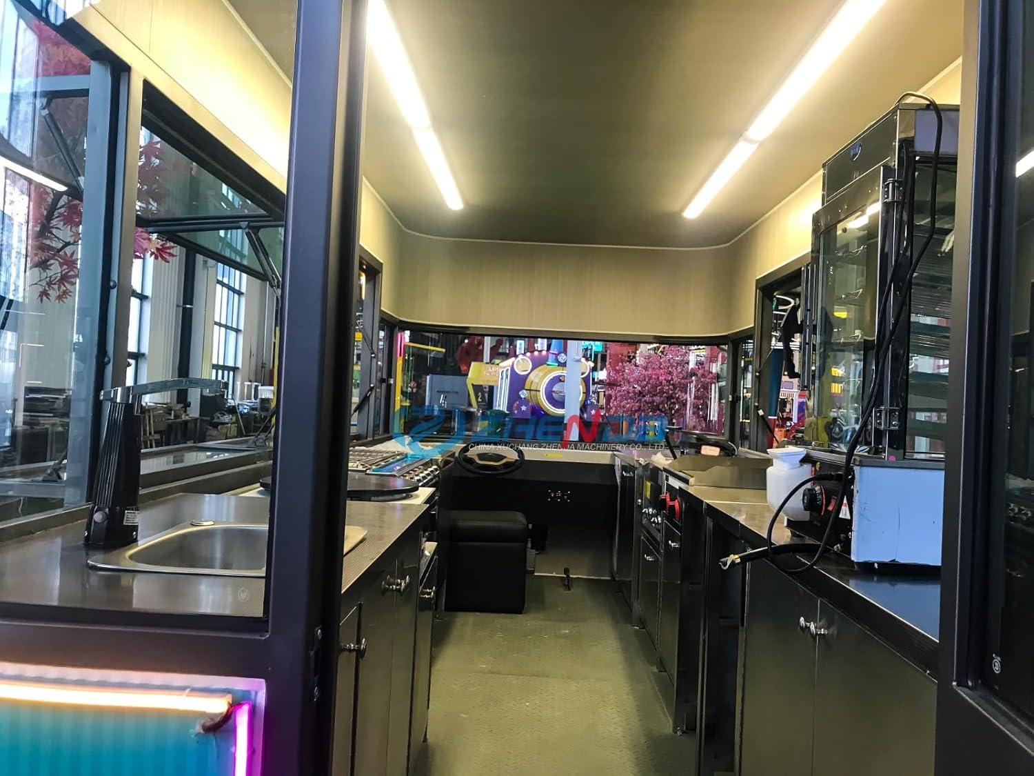 mobile pizza truck for sale,best food truck for pizza business,should I buy a mobile pizza truck,mobile pizza truck pros cons,pizza trailer vs food truck,commercial pizza truck worth buying unboxing and complete package contents